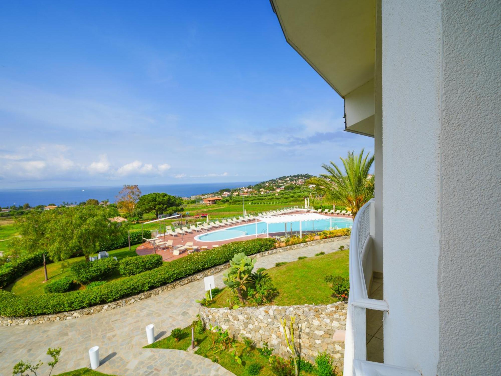 Luzia Agriresort Capo Vaticano Esterno foto