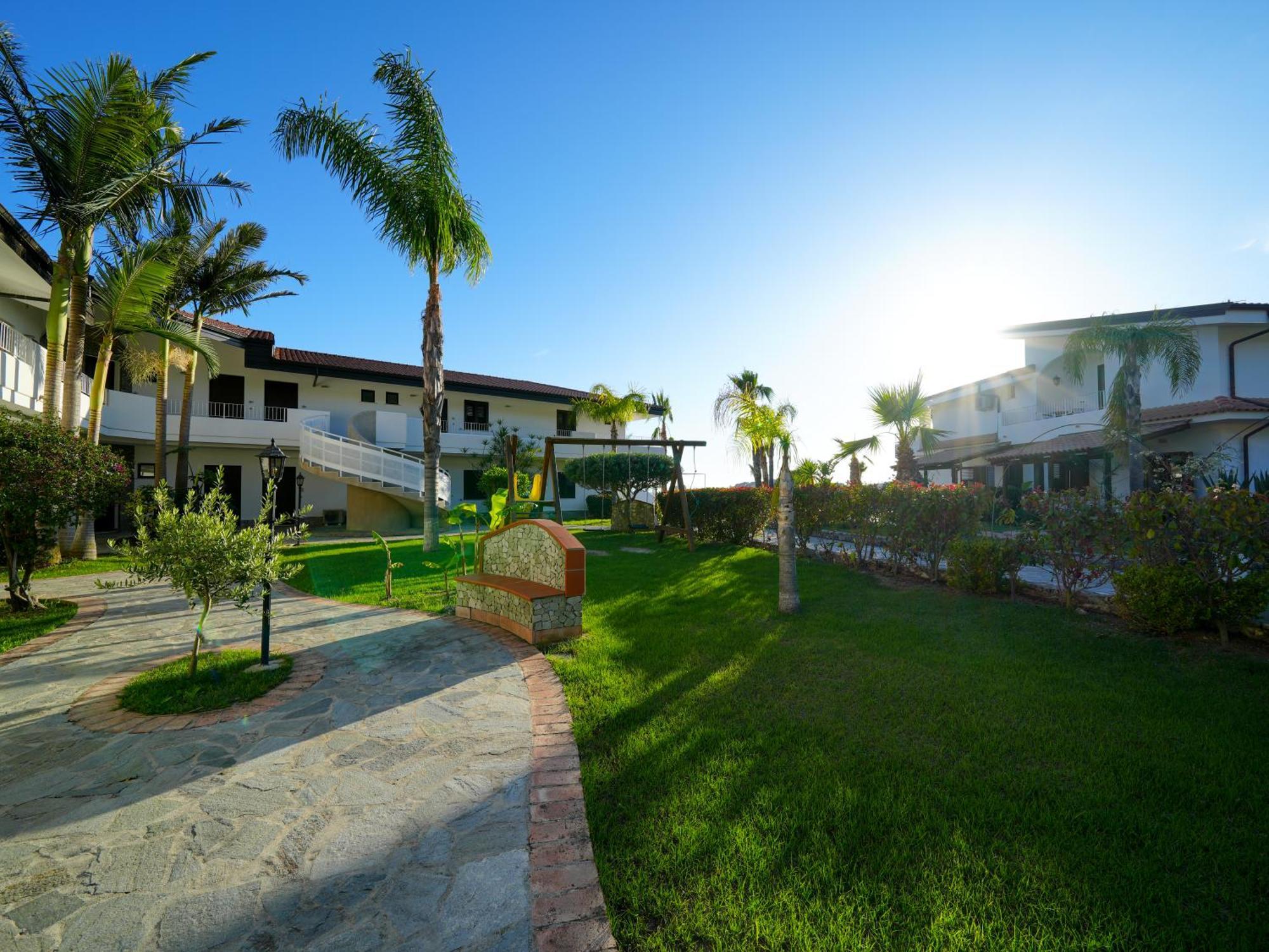 Luzia Agriresort Capo Vaticano Esterno foto