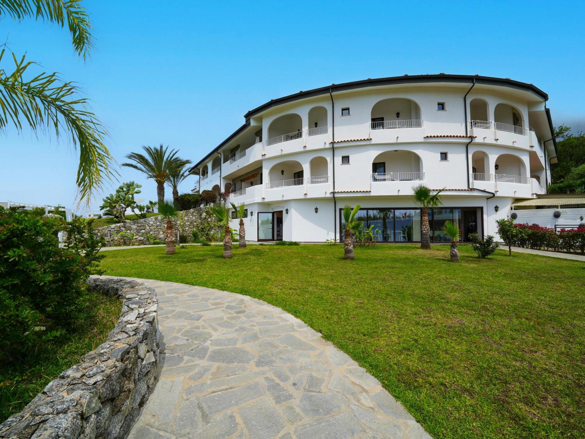 Luzia Agriresort Capo Vaticano Esterno foto